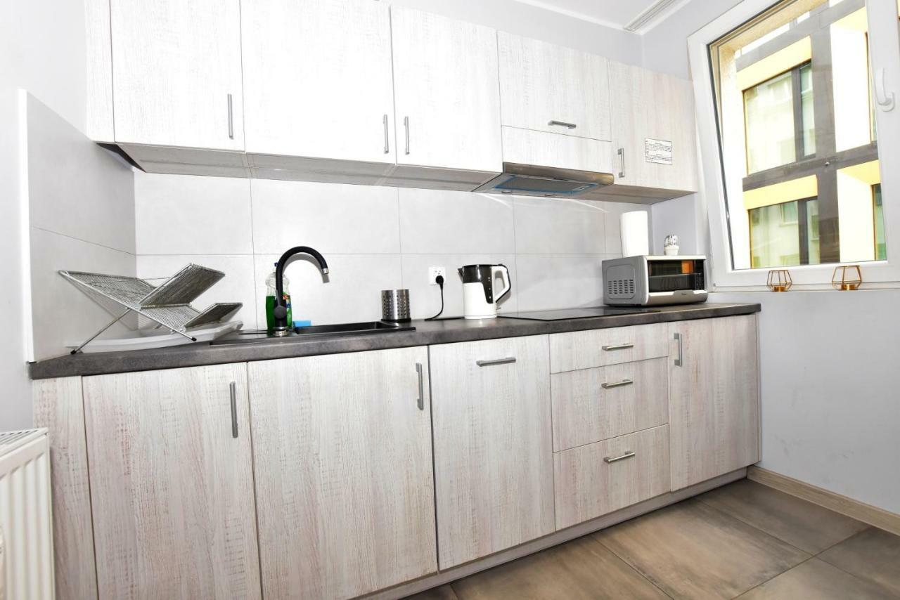 City Central Hostel Laciarska Wroclaw Room photo